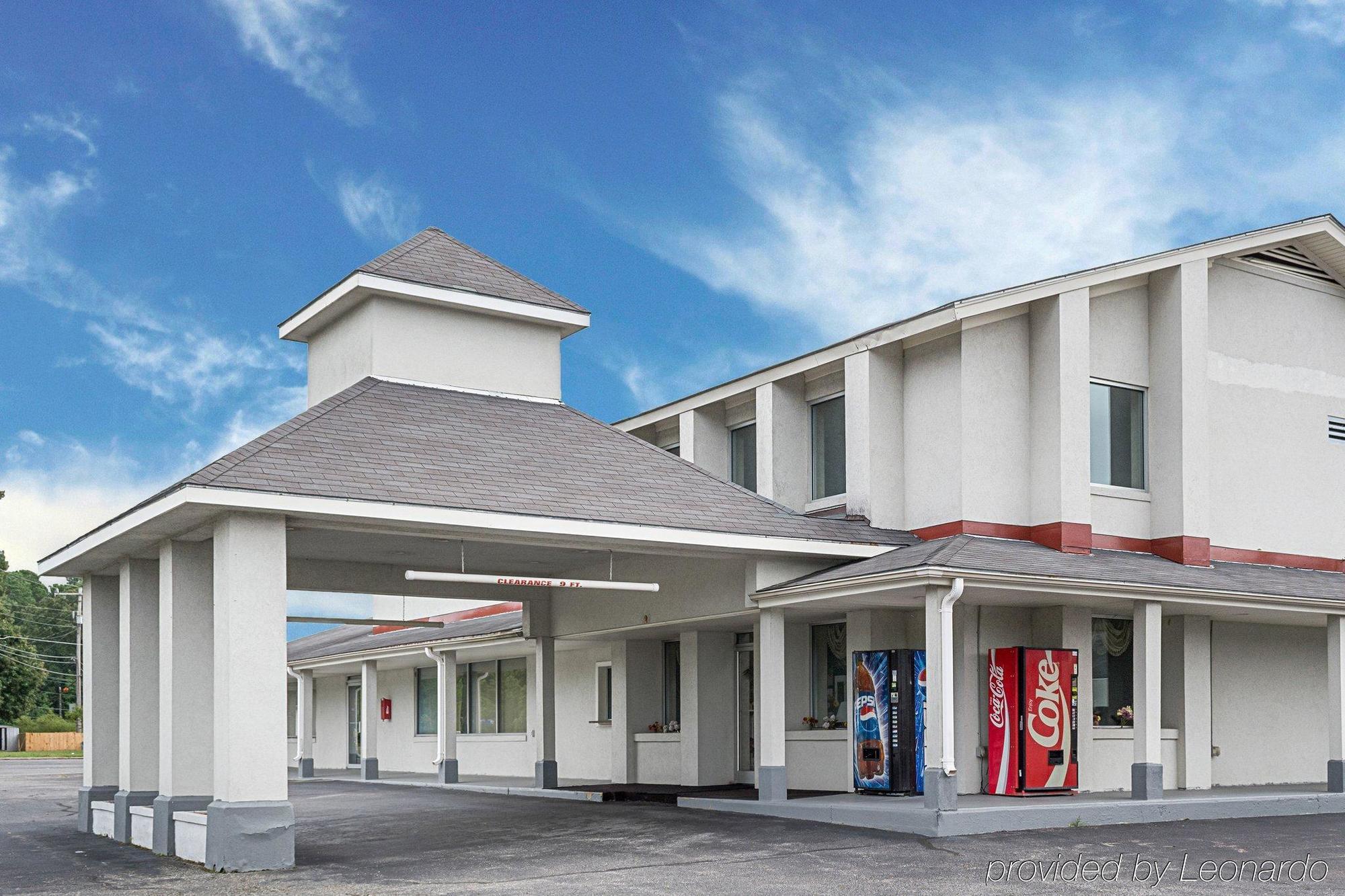 Gateway Inn Templeton エクステリア 写真