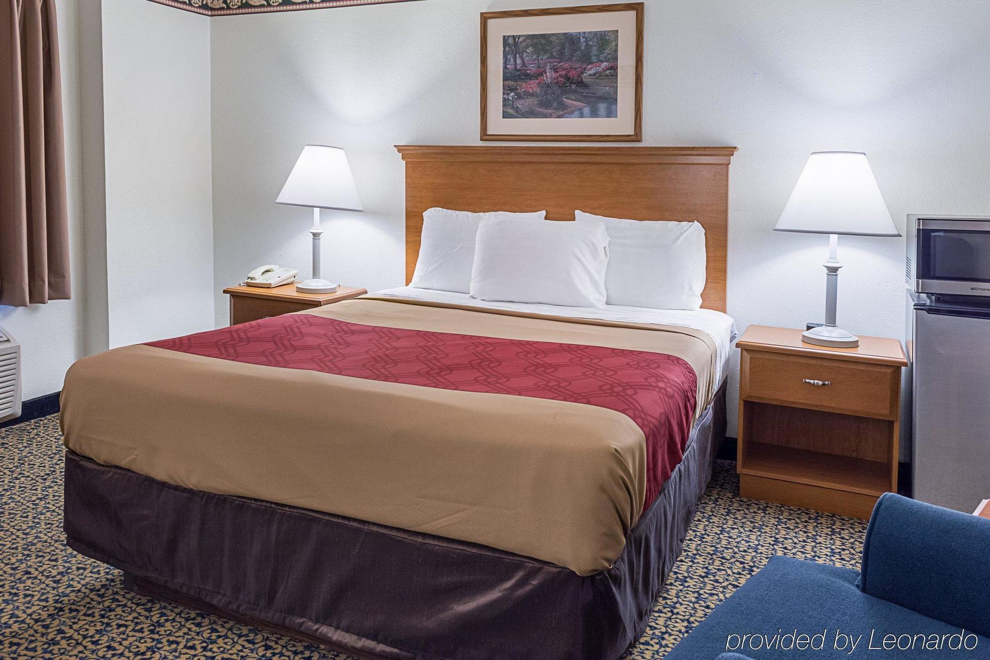 Gateway Inn Templeton エクステリア 写真