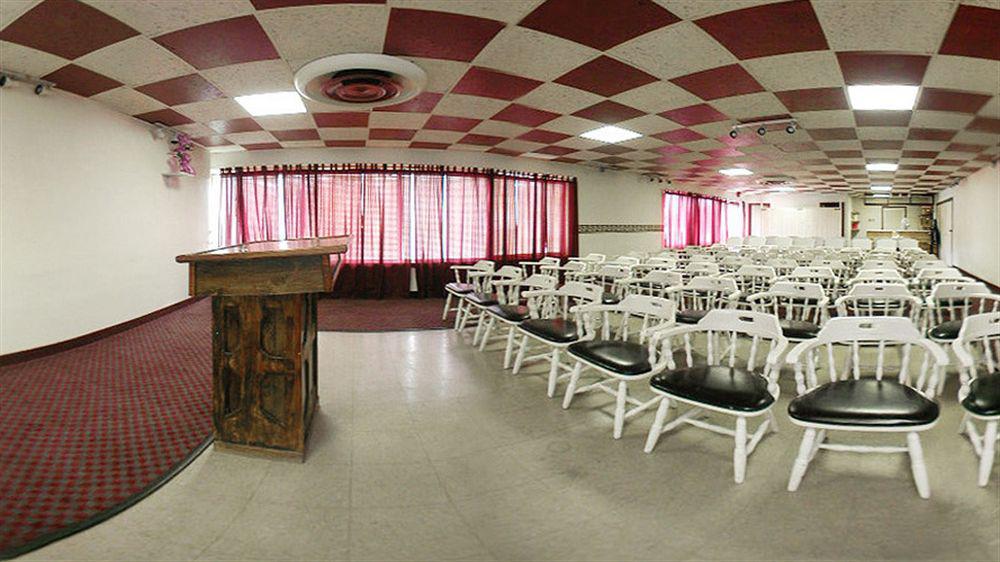Gateway Inn Templeton エクステリア 写真