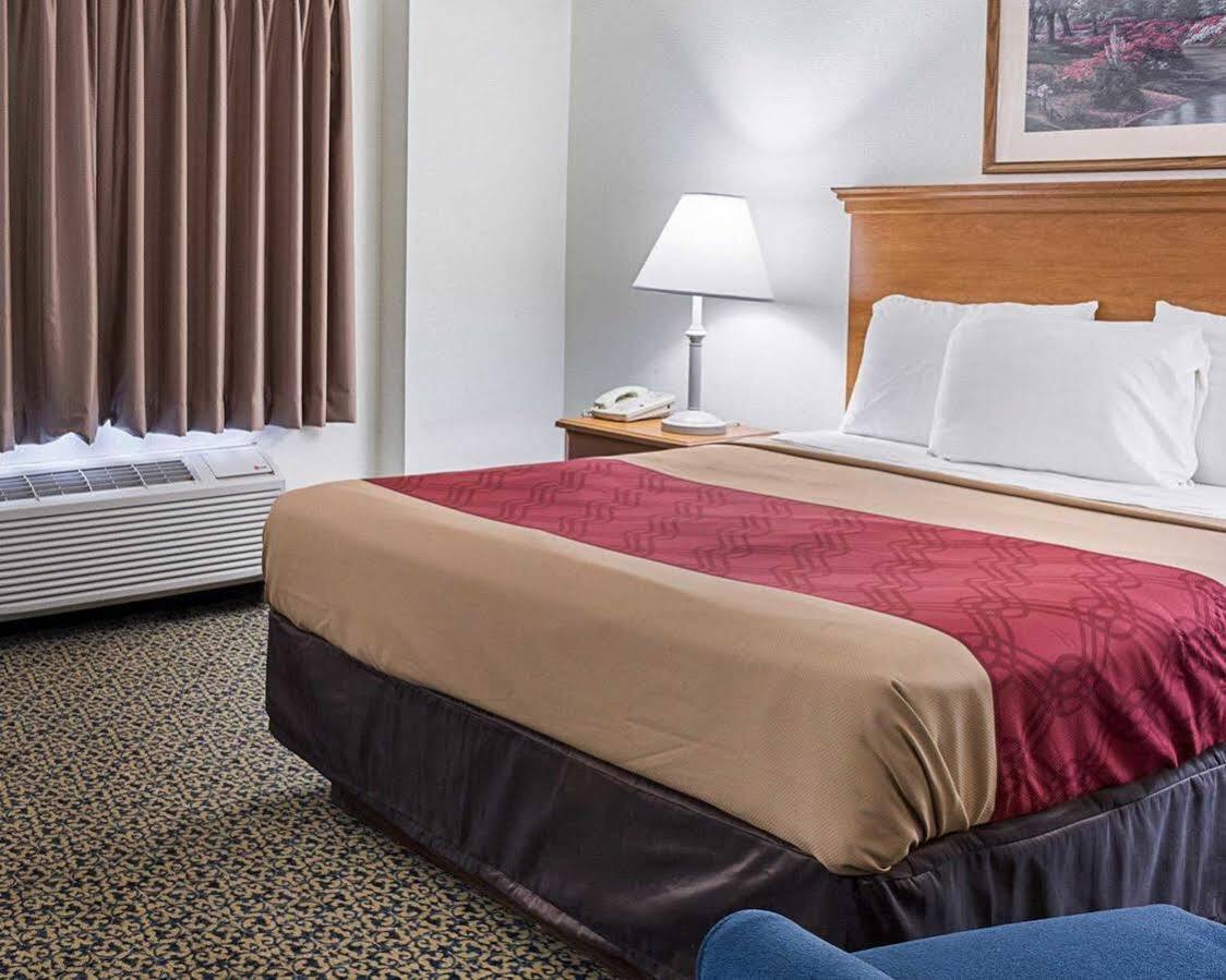Gateway Inn Templeton エクステリア 写真